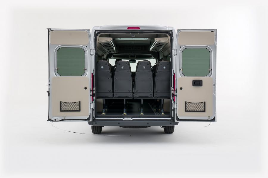 Багажник Fiat Ducato Maxi Minibus 43 L5H2 (295) 2017 года  (фото 5 из 6)